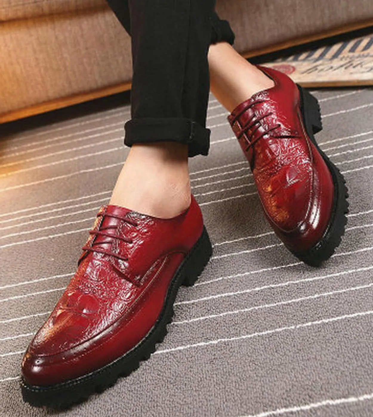 Scarpe oxford da uomo di marca di lusso Scarpe da uomo brogue da festa di nozze Scarpe eleganti da uomo Scarpe da lavoro formali