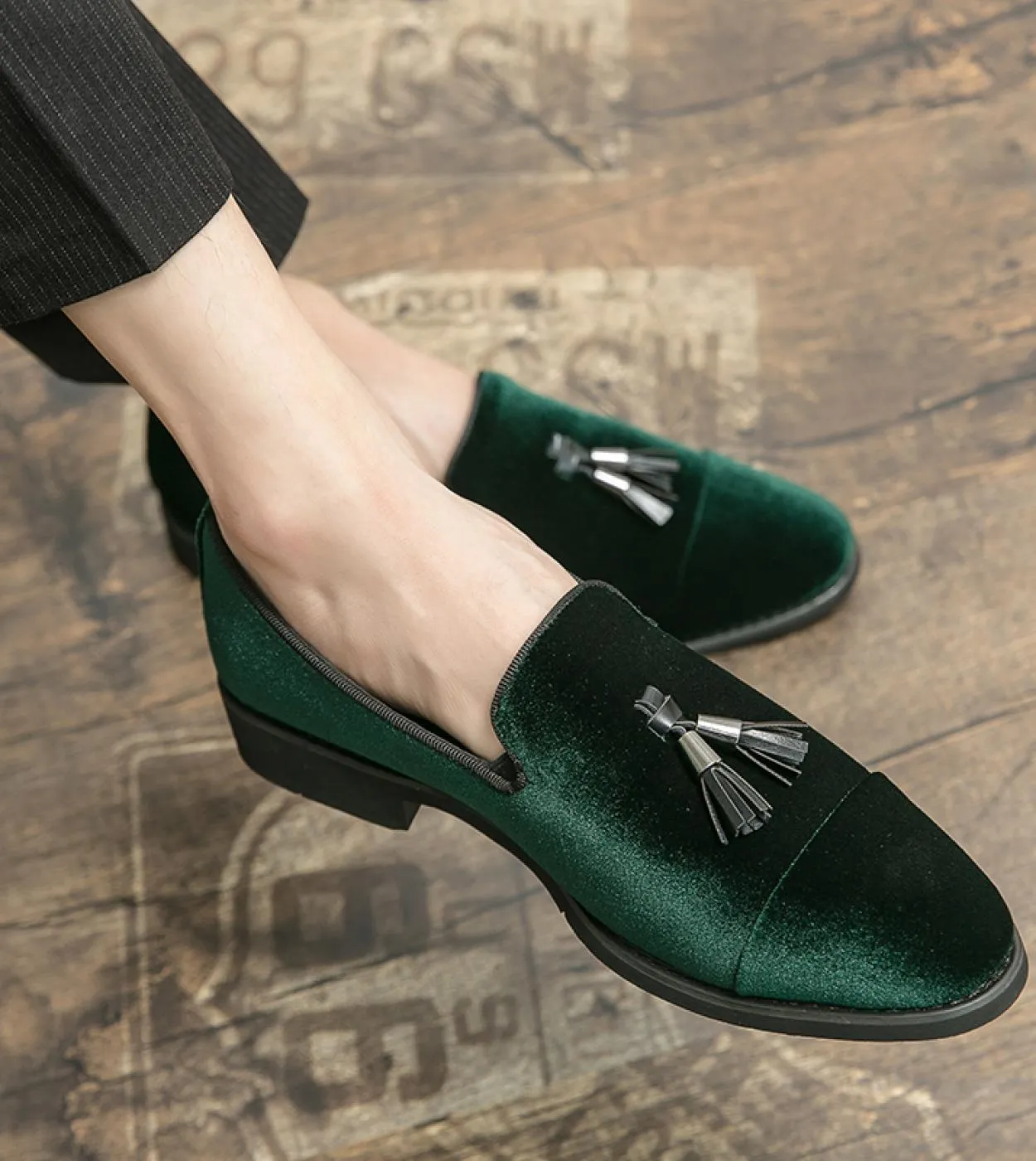 Scarpe piatte in pelle scamosciata primaverili e autunnali Mocassini da uomo Mocassini in morbida pelle con nappe Scarpe da guid