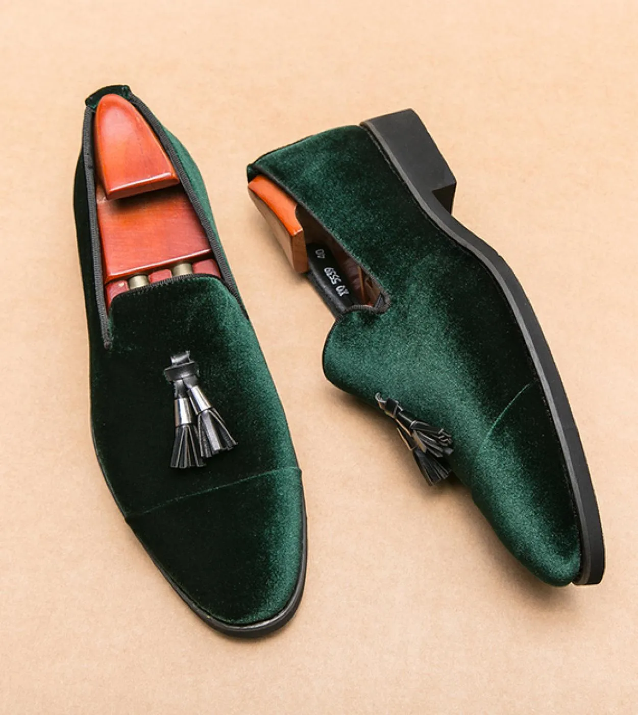 Scarpe piatte in pelle scamosciata primaverili e autunnali Mocassini da uomo Mocassini in morbida pelle con nappe Scarpe da guid