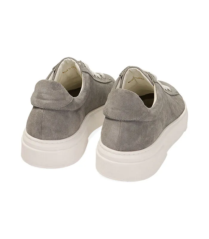 Sneakers in camoscio grigie