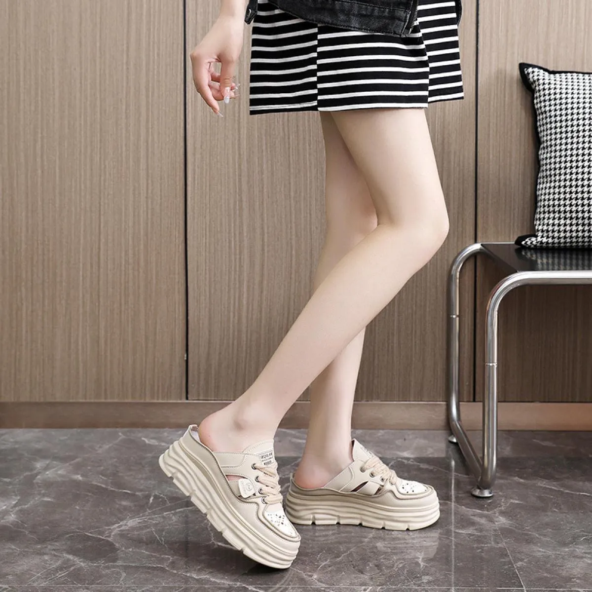 Sneakers robuste alla moda Mocassini da donna Mocassini Slip On Tacchi altissimi Punta tonda Scarpe da donna Piattaforma Scarpe