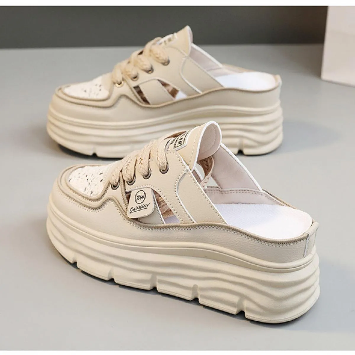 Sneakers robuste alla moda Mocassini da donna Mocassini Slip On Tacchi altissimi Punta tonda Scarpe da donna Piattaforma Scarpe