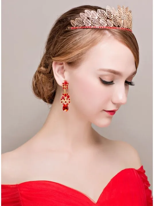 Tiara con foglie dorate ed Orecchini di strass rossi
