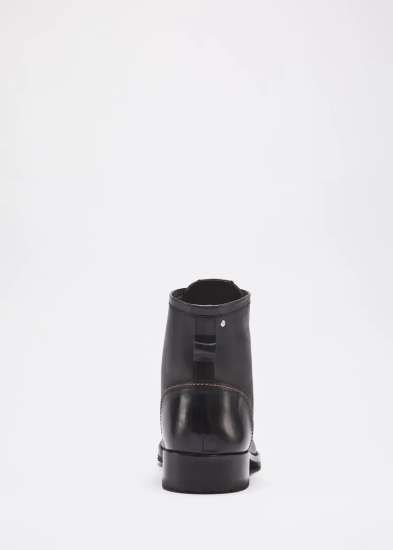 Tronchetto stringato in pelle vintage