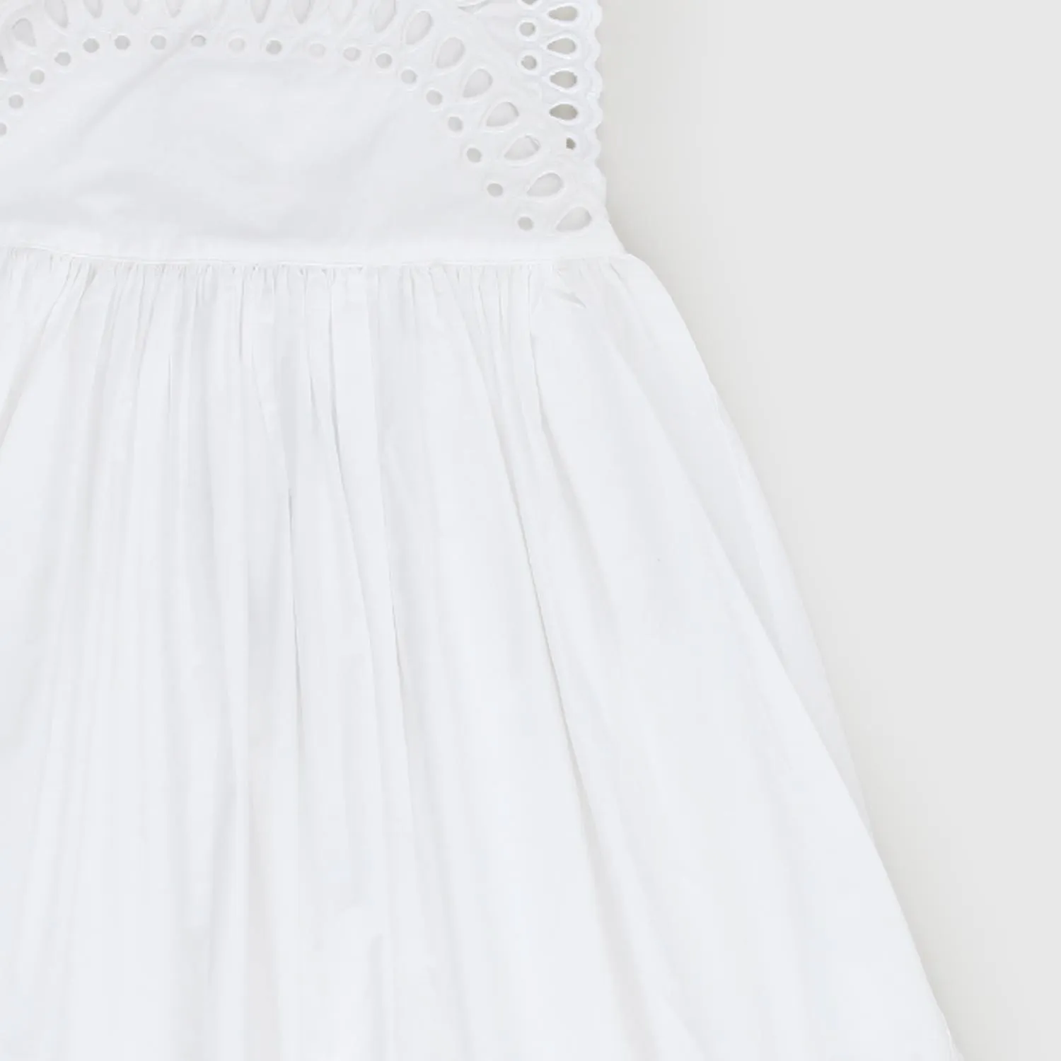 Vestito Bianco Con Pizzo