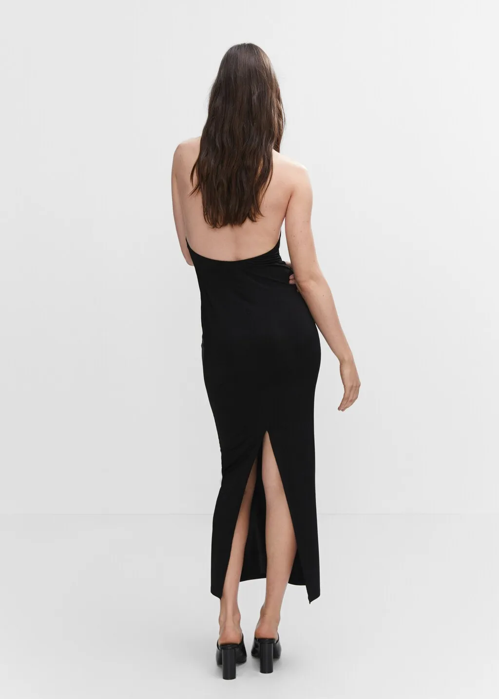 Vestito halter spacco posteriore