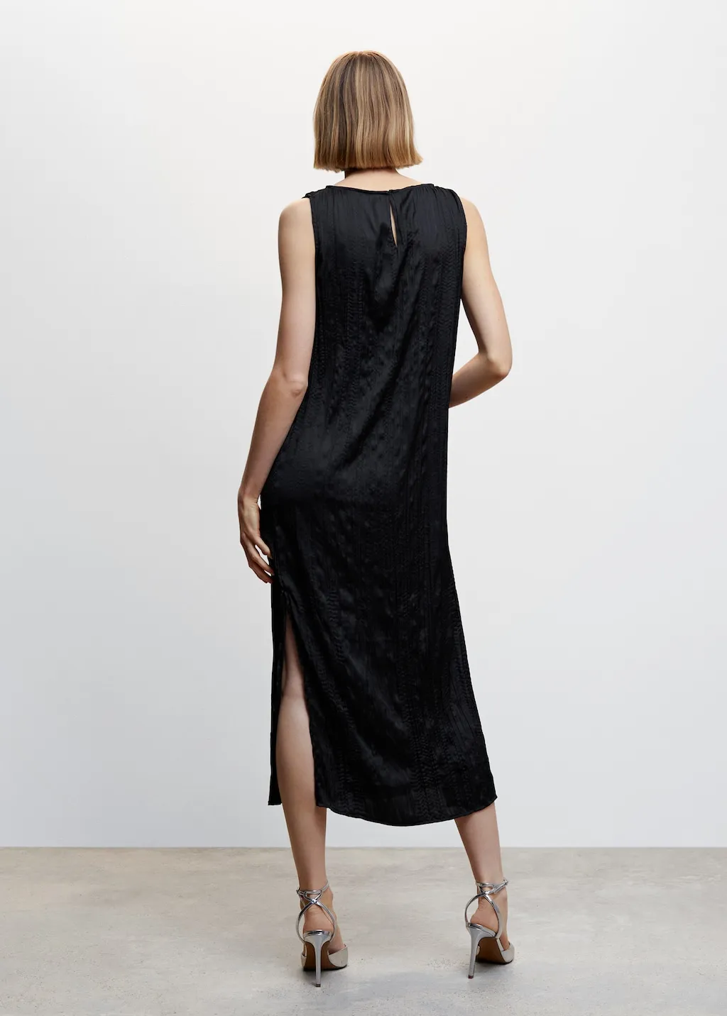 Vestito nero texture midi